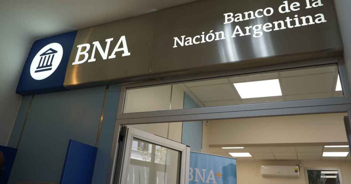 Fraude filmado en el Banco Nación: procesaron a una empleada por extraer casi $1 millón de cuentas de clientes