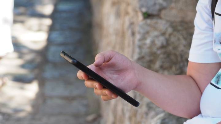 Menores de 16 años no podrán usar redes sociales en Australia a partir de diciembre