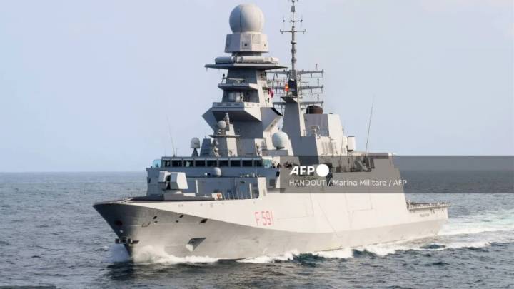 Marina italiana envía barco de guerra para escoltar a la Flotilla