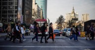 La riqueza media de los hogares chilenos supera los $ 30 millones ¿Cuánto es su ingreso y cuál es su principal activo?