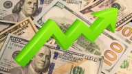 El dólar mayorista superó la banda y el Banco Central tuvo que vender U$S53 millones para frenarlo