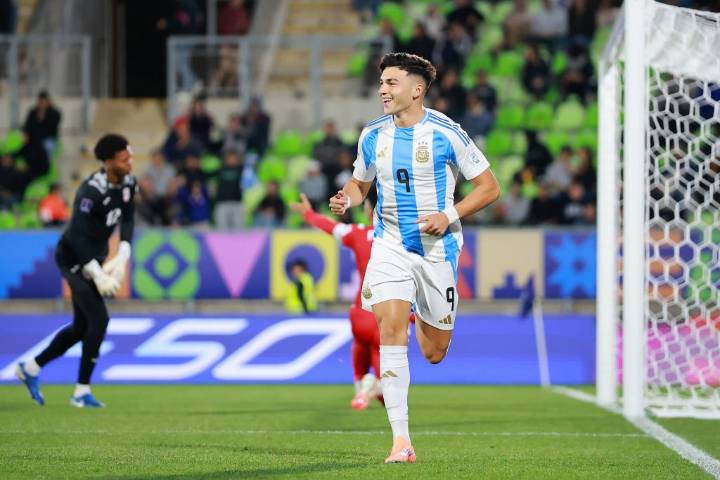 Debut triunfal para Argentina en Chile