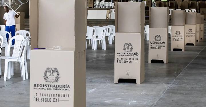 ¿Muchos candidatos? Se han inscrito más de 100 comités para candidaturas por firmas; esta es la lista completa
