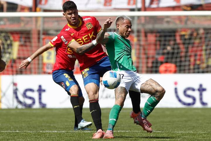 “Hago lo que quiero”: el insólito momento que sufrió Eduardo Vargas con un hincha de Unión Española en el Santa Laura
