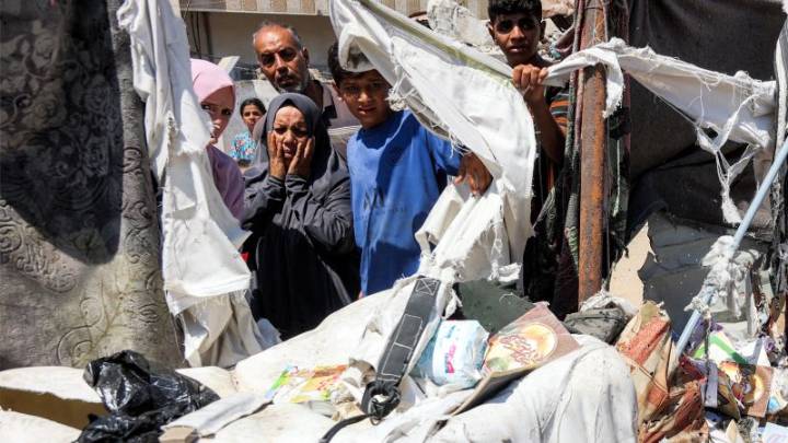 Videos muestran niños heridos y devastación en Gaza tras ataques israelíes a campamentos de personas desplazadas