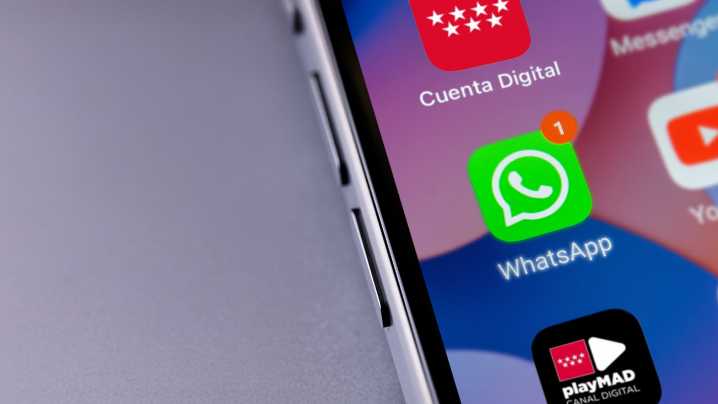 La Comunidad de Madrid abre un nuevo canal de comunicación por WhatsApp con información de servicio público