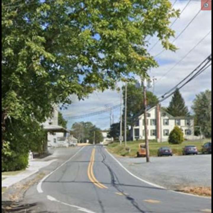 Man found on central Pa. road with serious injuries: police
