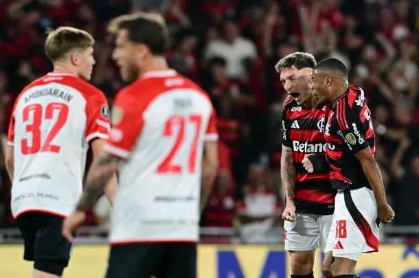 Copa Libertadores: Estudiantes perdió 2 a 1 ante Flamengo en Brasil por la ida de los cuartos de final