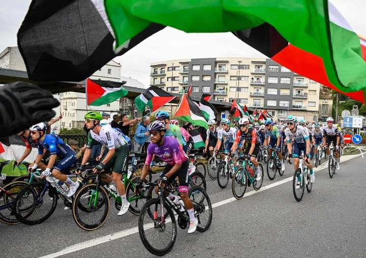Suspenden la vuelta ciclista a España por las protestas pro palestina