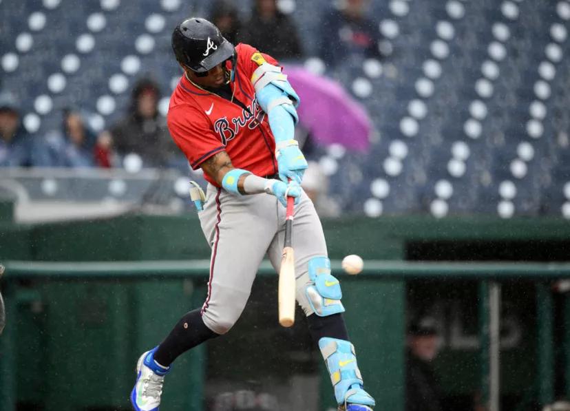 Ronald Acuña Jr. llegó a 900 hits de por vida