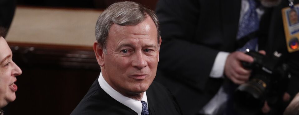 US Chief Justice Lets Trump Oust FTC Commissioner for Now (1)