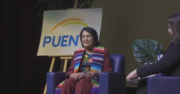 Legendary activist Dolores Huerta returns to alma mater Delta College to speak to students