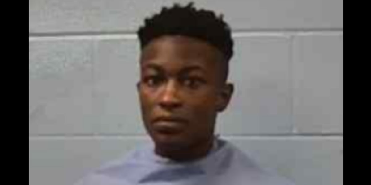 Mississippi woman charged with kidnapping, assaulting girlfriend