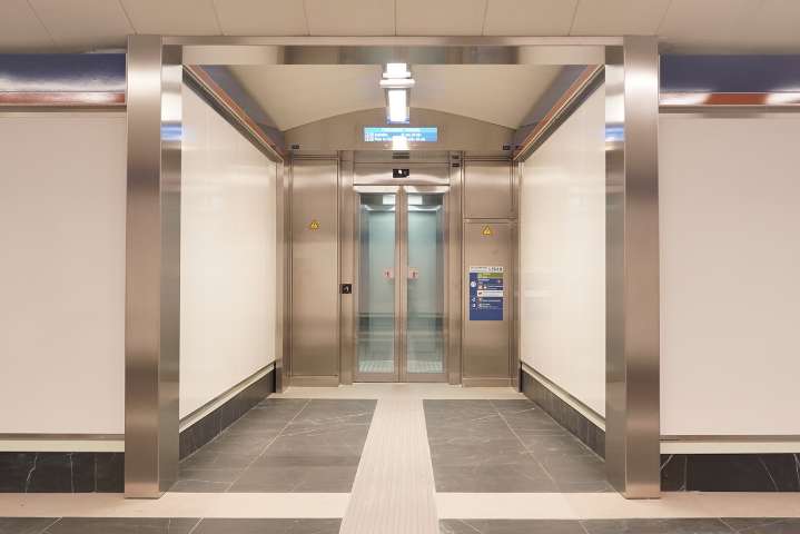 La estación de Avenida de América mejora su accesibilidad con nuevos ascensores