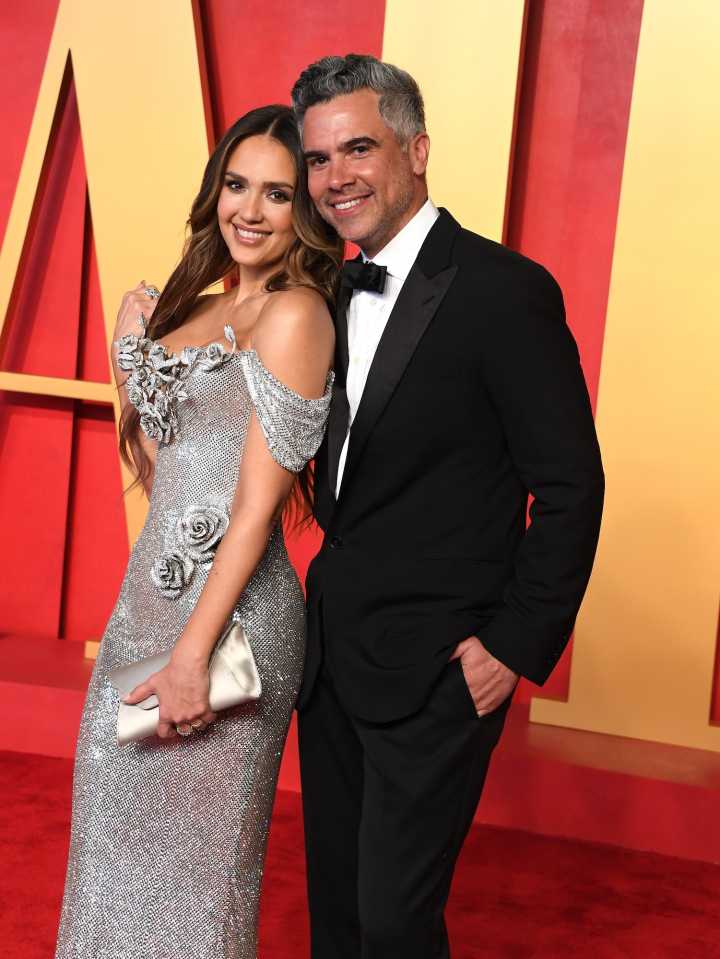 Cash Warren Spotted With Seanna Pereira at Club Amid Hana Sun Doerr Romance
