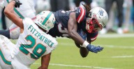 Rhamondre Stevenson has late father on his mind after standout outing against Dolphins