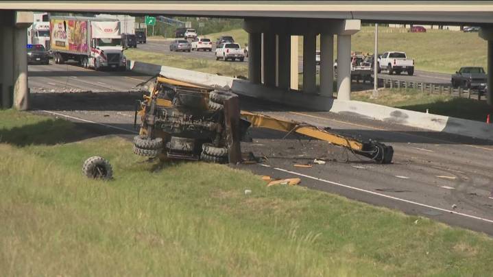 Injured Williamson County man sues after I