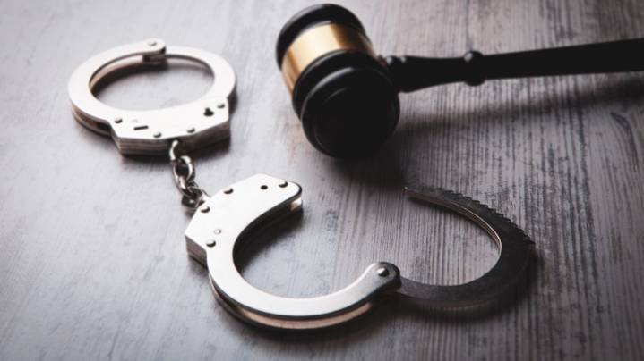 DUI charges for former bus driver with kids on bus