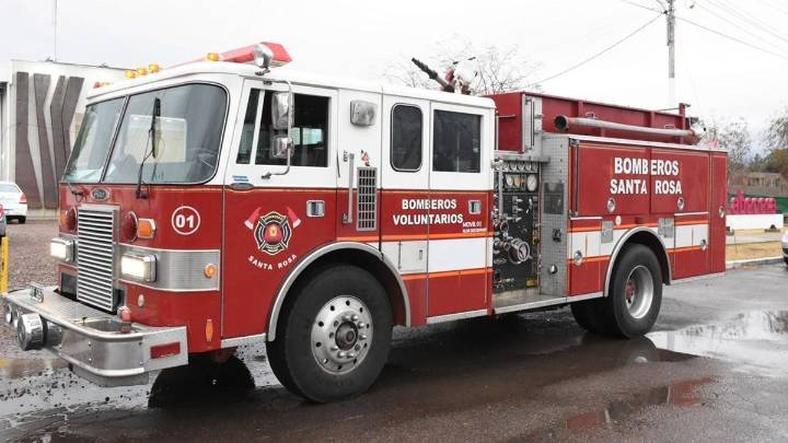 El municipio de Santa Rosa adquirió una unidad autobomba para combatir incendios
