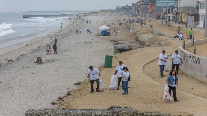 Recolectan más de 27 toneladas de basura en playas mexicanas; participan más de 3 mil personas