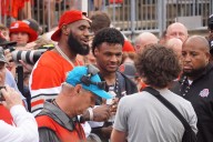 Deadspin | LeBron James not waiting on second son to reach NBA