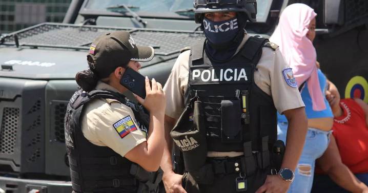 Deadly clashes between Ecuador prison gangs sees inmates decapitated
