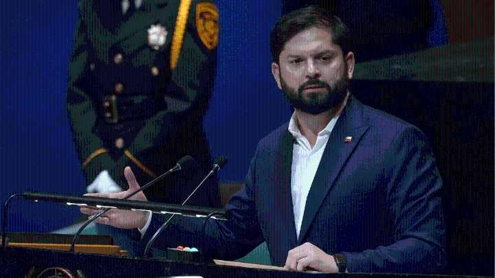 Gabriel Boric negó contacto con Axel Kicillof y defendió vínculo con Argentina