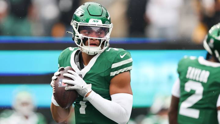Justin Fields, Garrett Wilson connect for first TD as Jets teammates