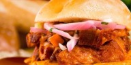 Pan con chicharrón pierde en ranking internacional: este es el mejor sándwich del mundo
