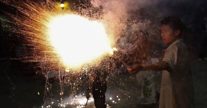 ¿Qué pasó en la feria de San Miguel Arcángel en Mexquitic de Carmona? Explosión de fuegos artificiales (VIDEO)