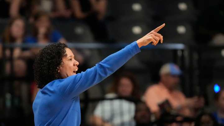 Why Kara Lawson doesn't want Duke WBB to 'win by 60' in…
