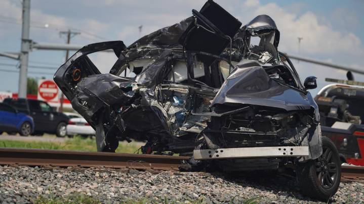 Amtrak train crashes into car in Williamson County; 1 death reported
