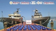 Aseguran 1.6 toneladas de cocaína frente a costas de Guerrero en operación marítima
