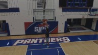 Minnesota teen pursues pro dunking career