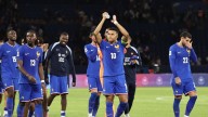 Mbappé supera a Henry como goleador en Francia y lidera la polémica victoria sobre Islandia