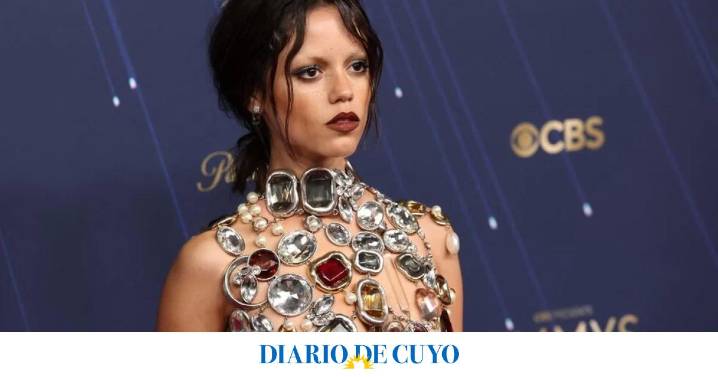 Alfombra roja de los Emmy 2025: los mejores vestidos de la gala