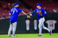 MLB roundup: After benches-clearing incident, Giants top Rockies
