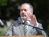 Jason Kenney warns of ’divisive’ impact of Alberta sovereignty vote