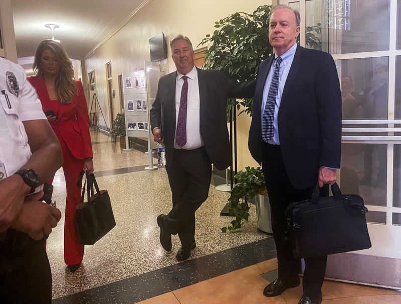 Trump says he will nominate Lindsey Halligan to be prosecutor in Virginia