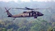 Dan por muertos a 4 soldados tras desplome de un helicóptero militar en zona boscosa de Washington