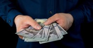 ¿Cuándo se depositarán los cheques de estímulo de $1,702 en octubre de 2025?