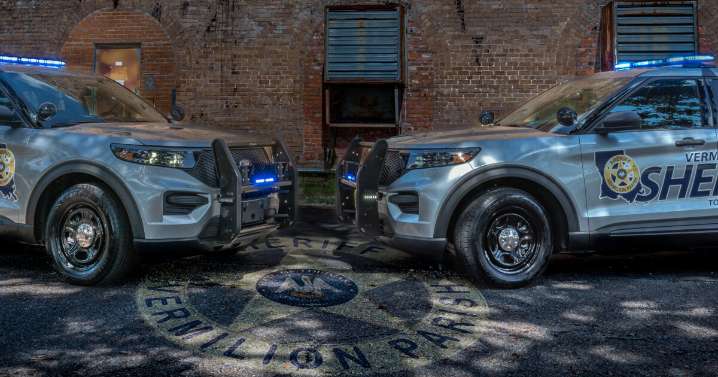 Vermilion Parish Sheriff honors retired deputy killed in head