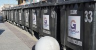 Ante el reclamo constante de los vecinos, a Grasso no le quedó otra que comprar contenedores