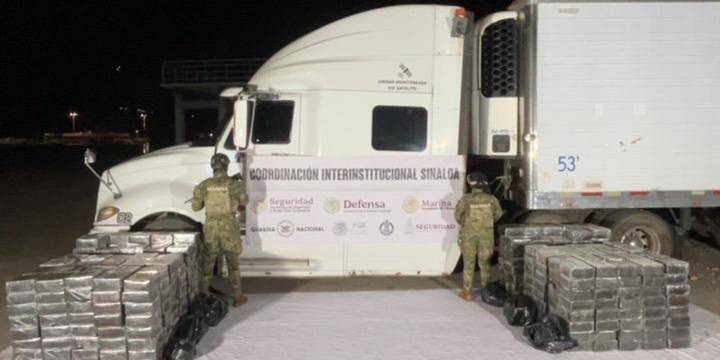 Autoridades federales aseguran 1.5 toneladas de metanfetaminas en el puerto de Mazatlán, estarían ligadas a “Los Chapitos”