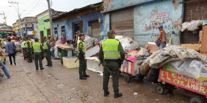 Aumentó a 11 muertos por la intoxicación con licor adulterado en Barranquilla: testigos cuentan detalles de la emergencia