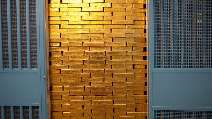 US gold reserves top $1 trillion at market prices; 4,000 tonnes of gold stored at Fort Knox