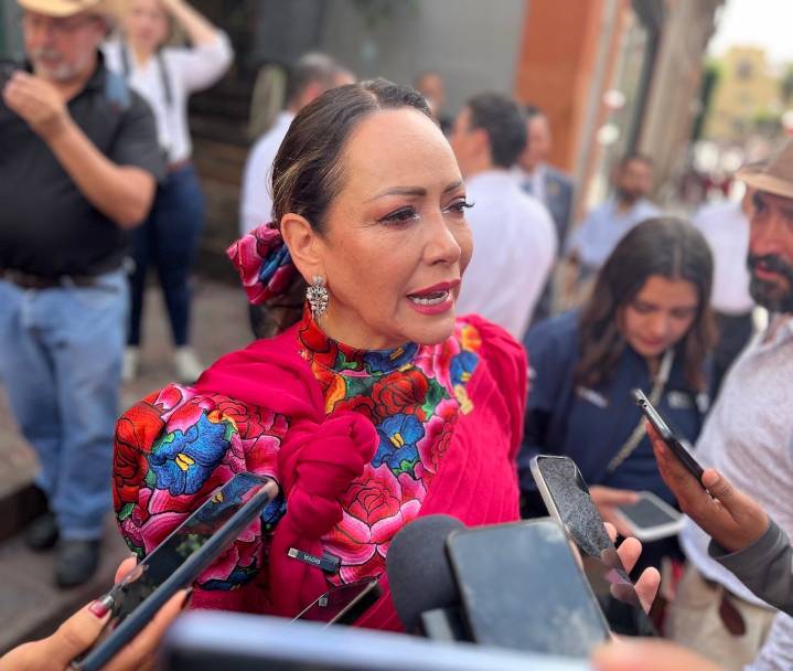 Justifican Alcaldesa y Secretario la no intervención de policías en manifestación
