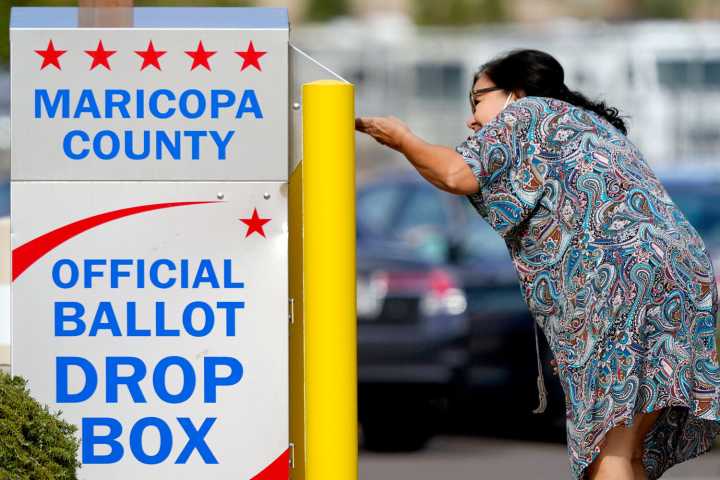 Voter registration deadline looms for Nov. 4 elections