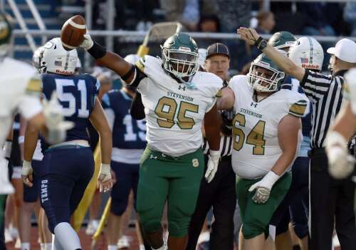 Team Within a Team: Big men in the middle ‘fight the face, chase the tail’