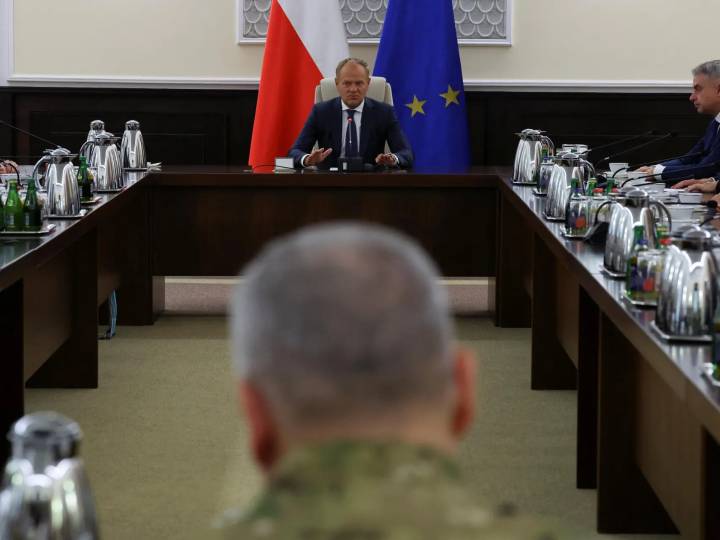 Polonia Derriba Drones Rusos por Primera Vez en un Incidente que Sacude a la OTAN